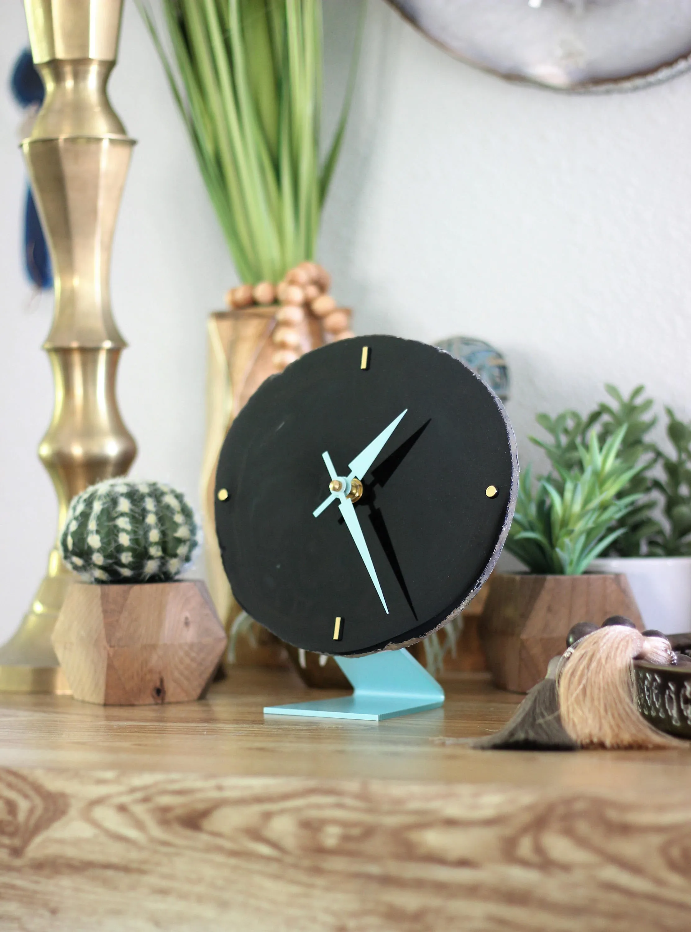 8" Black Agate Desk Clock