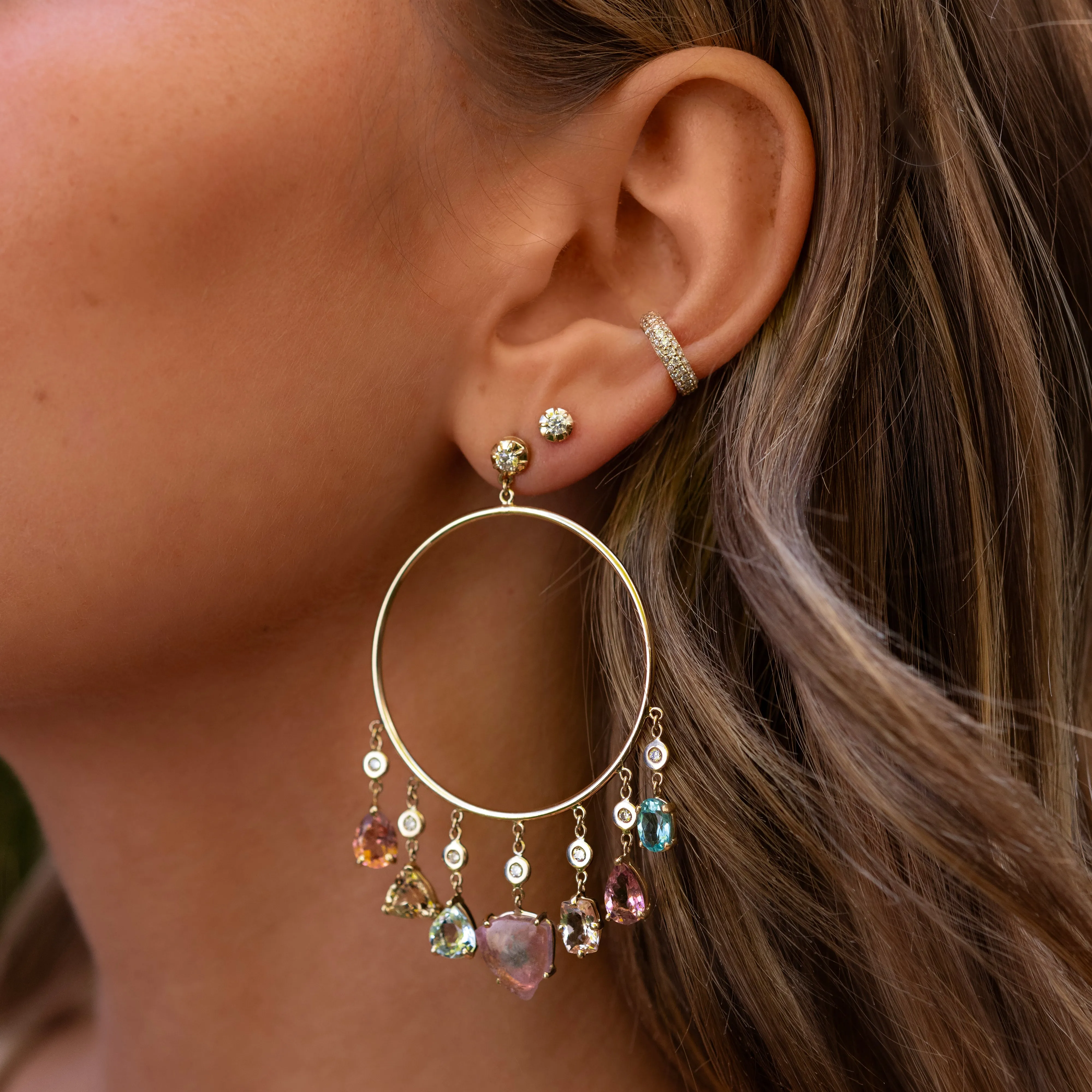 GEMSTONE SHAKER FRONT FACING HOOPS