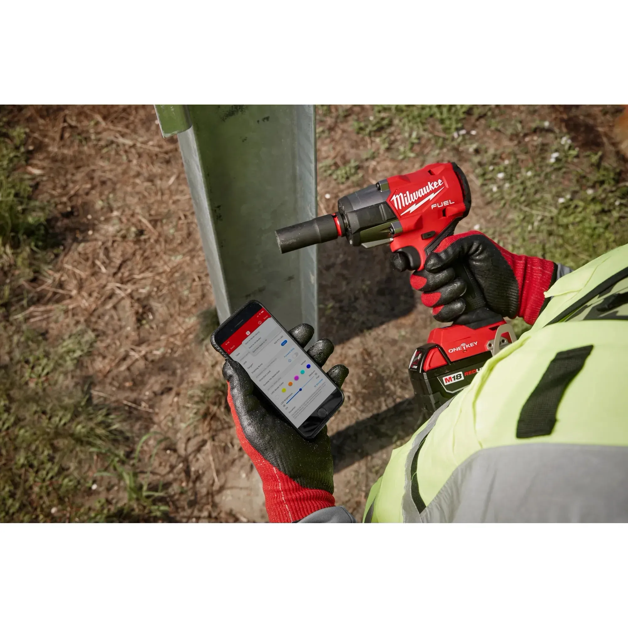 Impact Wrench - Milwaukee M18 FUEL™ ½" Controlled Mid-Torque Impact Wrench w/ TORQUE-SENSE™, 3062-20