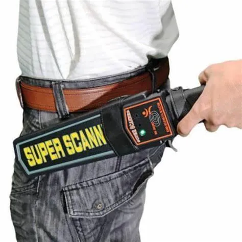 SUPER SCANNER HAND-HELD METAL DETECTOR