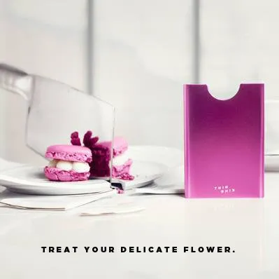 Thin King Aluminum Card Case - Pink
