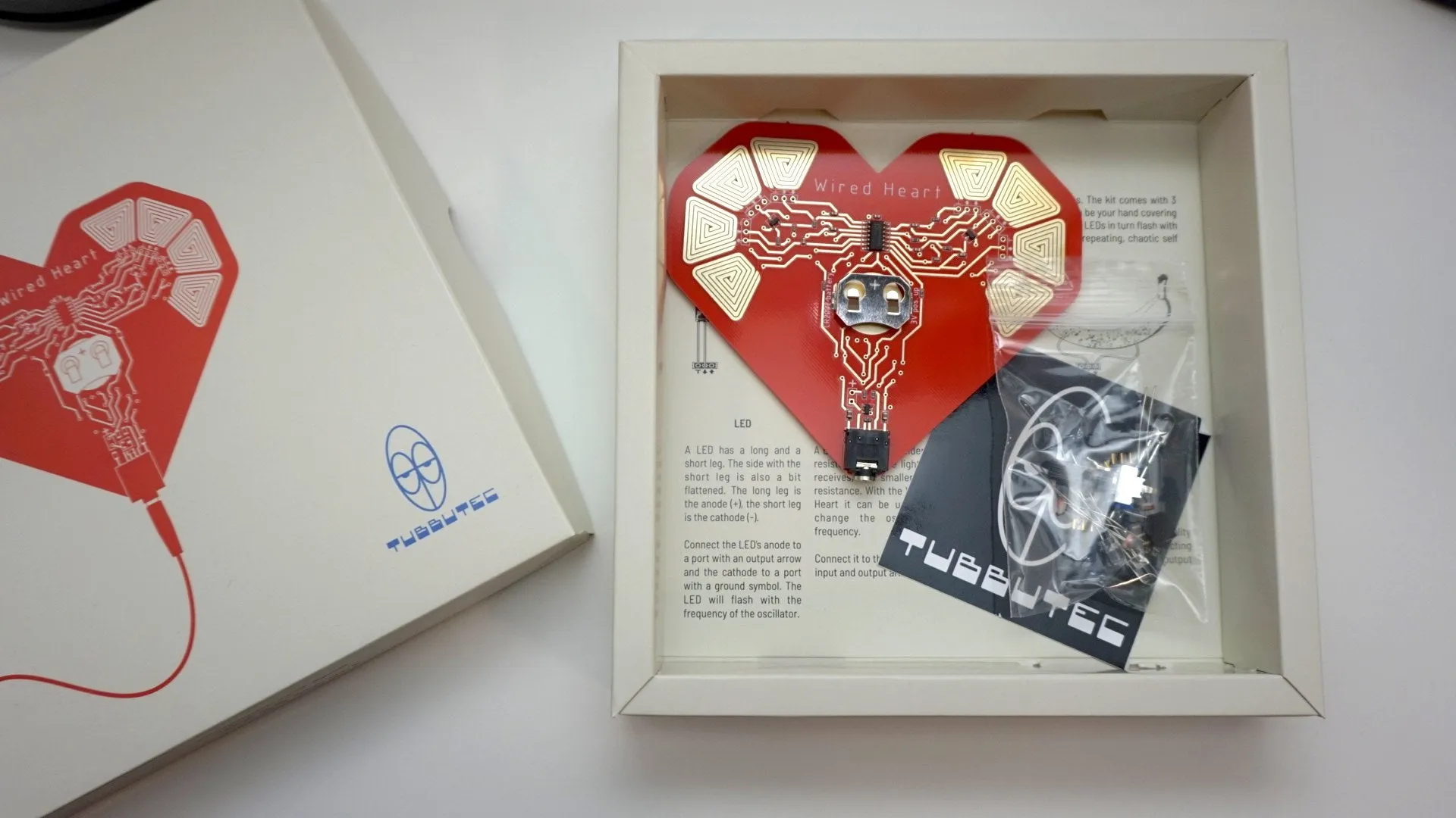 Tubbutec Wired Heart – Assembled